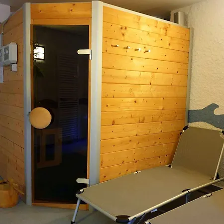 Kranich 1 *